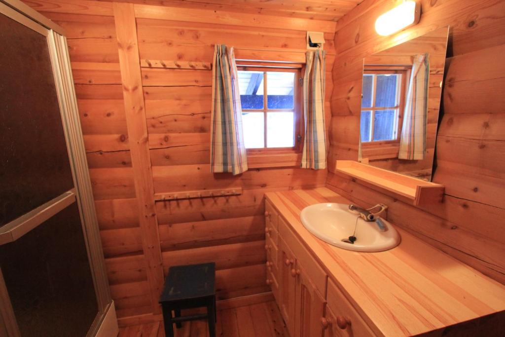 Lusæter Timber Cabins room 5